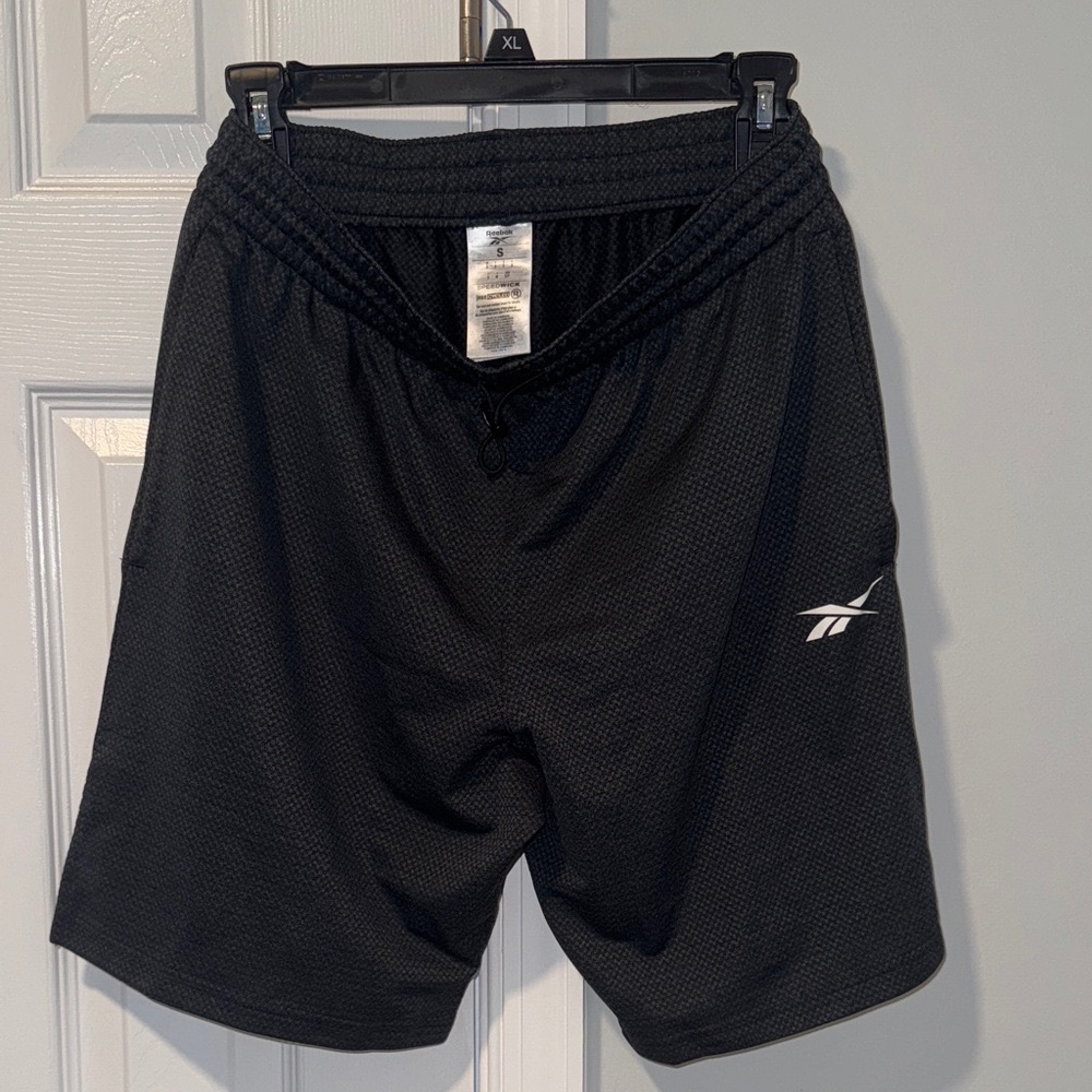 Reebok Men's Black Mesh Athletic Shorts